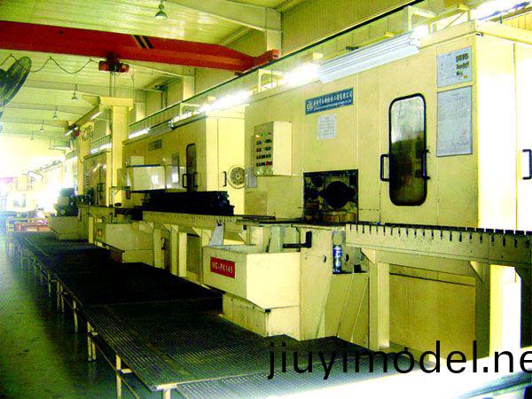 汽(qi)缸(gang)體(ti)加(jia)工生(sheng)産(chan)線